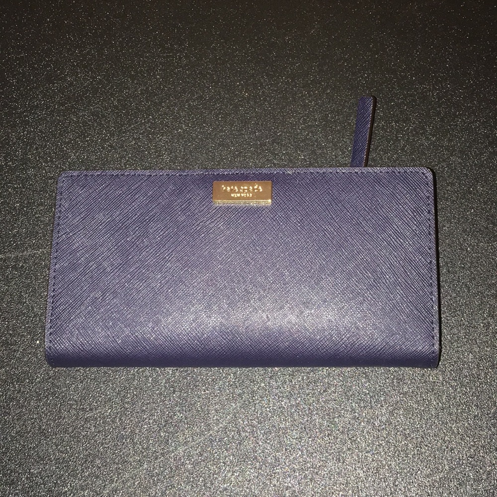 Kate Spade Wallet - Picture 3 of 5